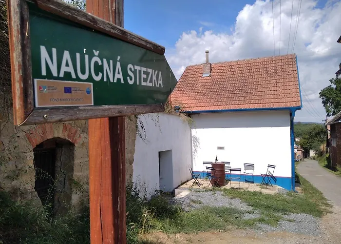 Sklipek Na Cisarske * Moravany (Hodonin)